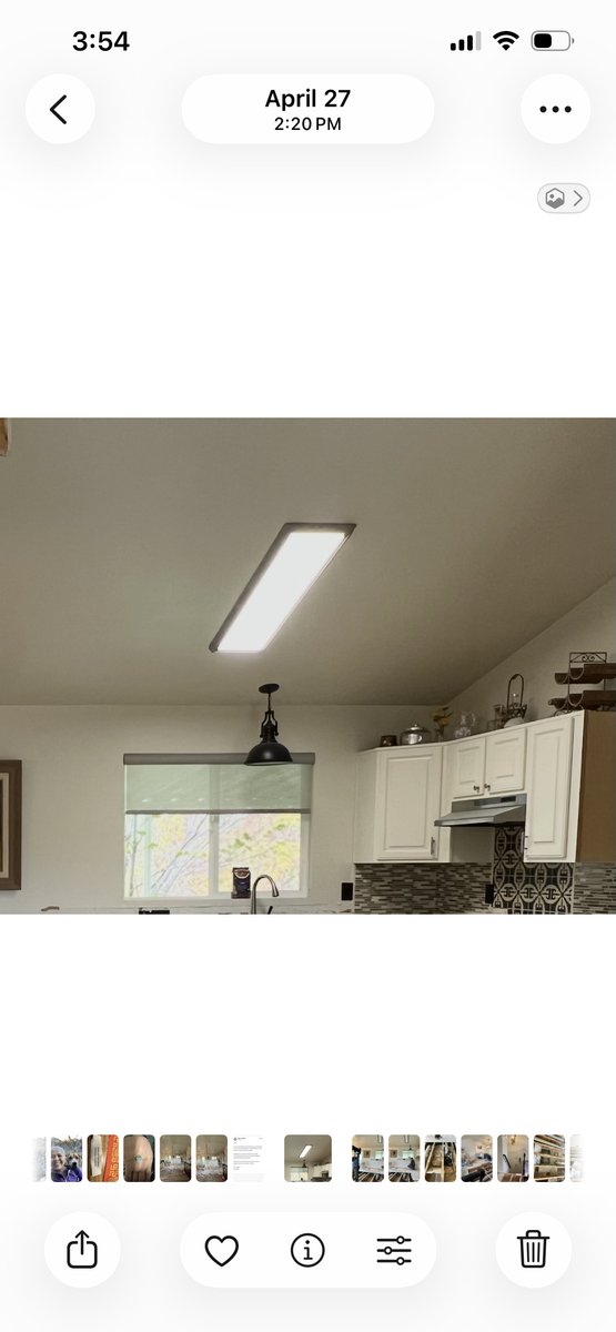 Fluorescent ceiling light