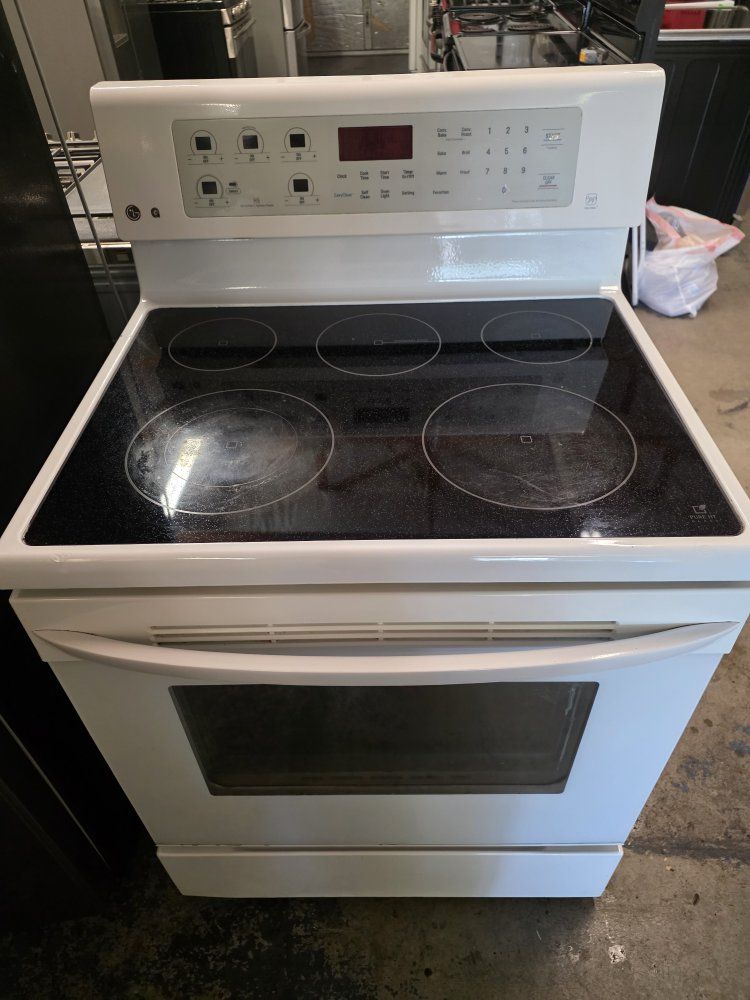 LG ELECTRIC STOVE