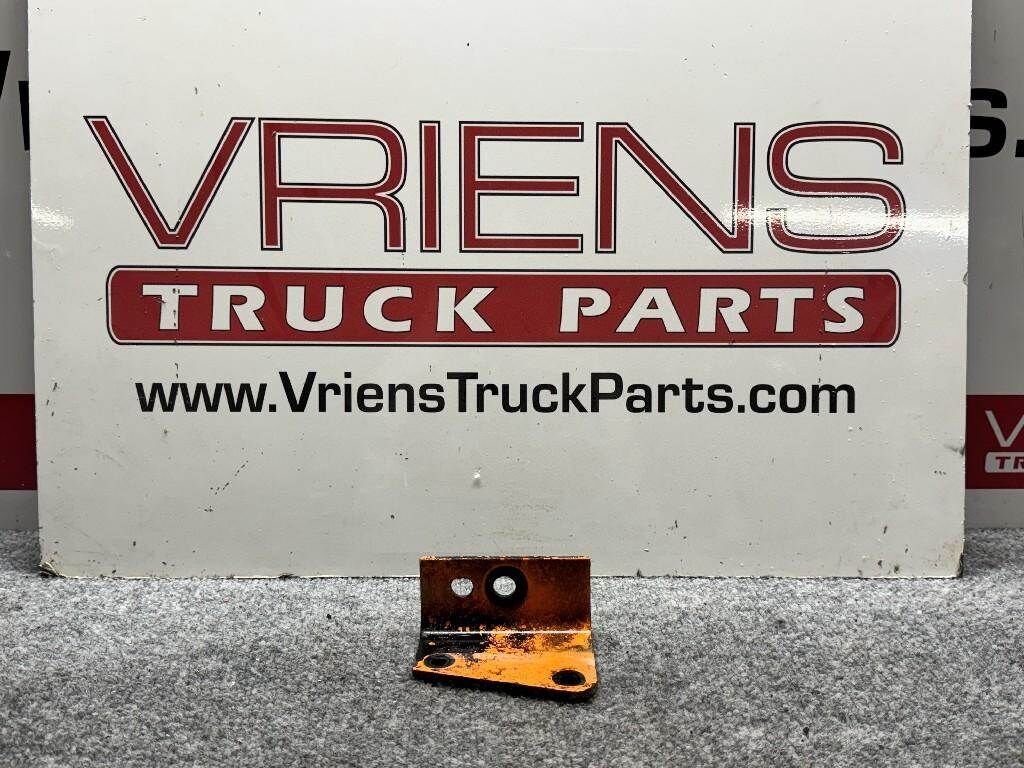 Kenworth Bracket for a Peterbilt
