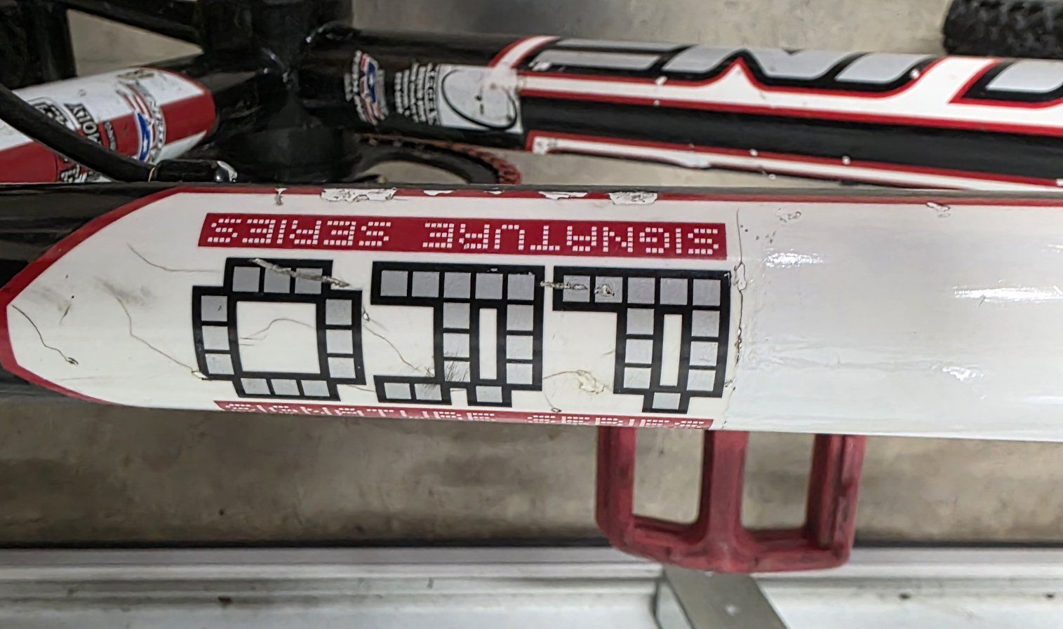 Main image 3