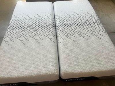 Nectar Luxe Memory Foam, Twin XL, Like New, only used for a few days