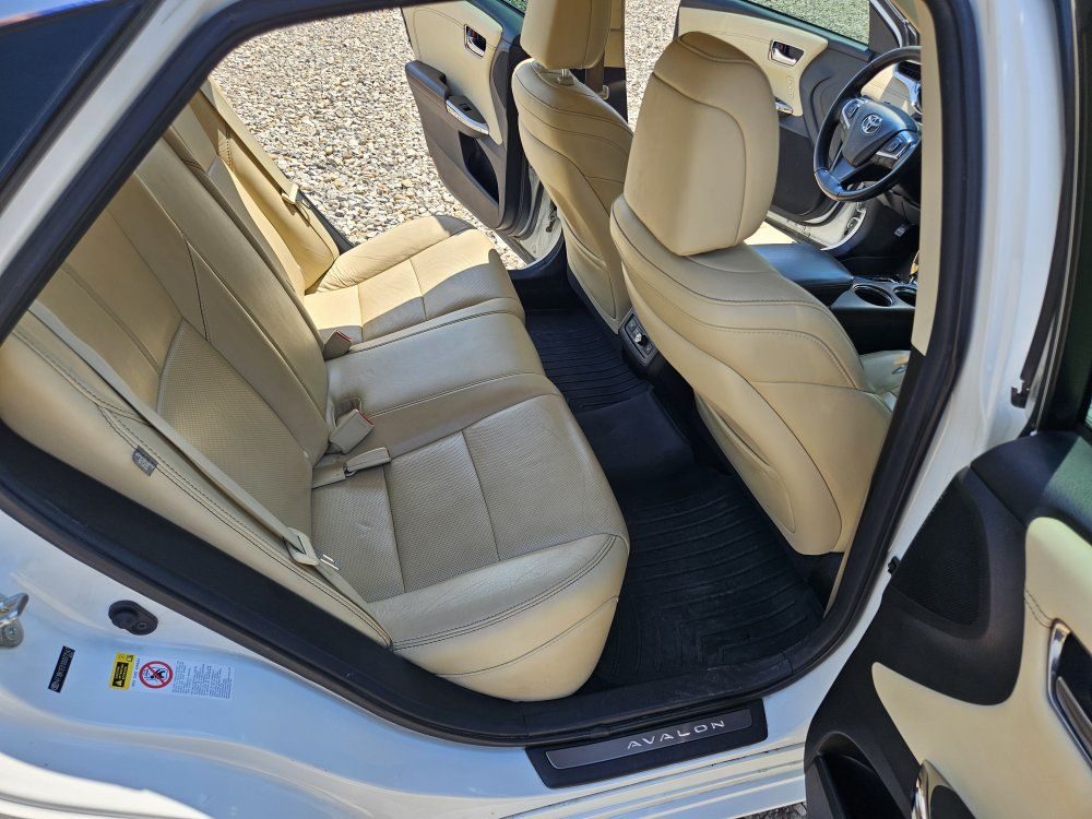 Main image 9