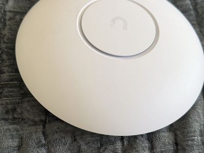 Ubiquiti UniFi 7 Pro U7-Pro Wi-Fi 7 Access Point - White quantity 3 for &450