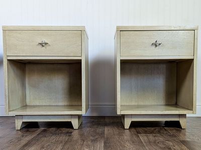 Pair Mid-Century Modern Drexel Nightstands