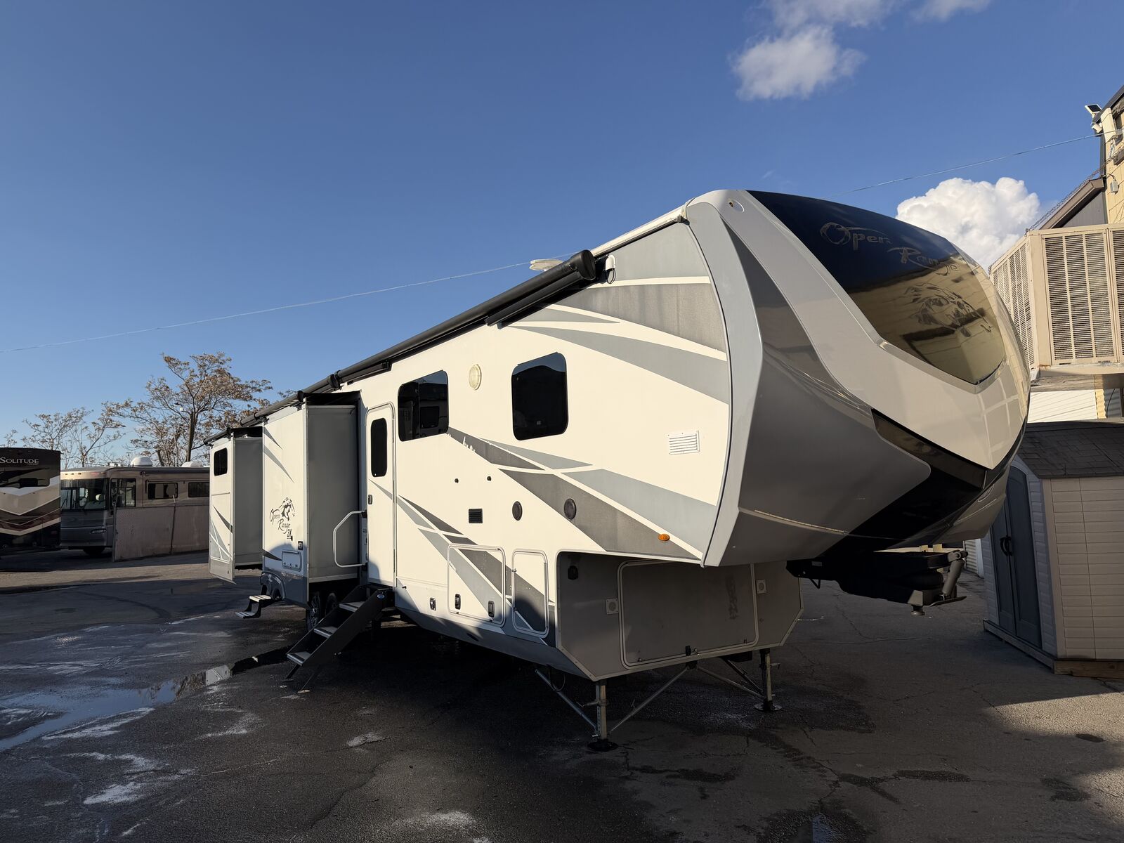 Sleeps 8 Bunkhouse 2019 Highland Ridge Open Range 3X427BHS Bunk beds House like =Riverstone, Montana, Bighorn, Big Country