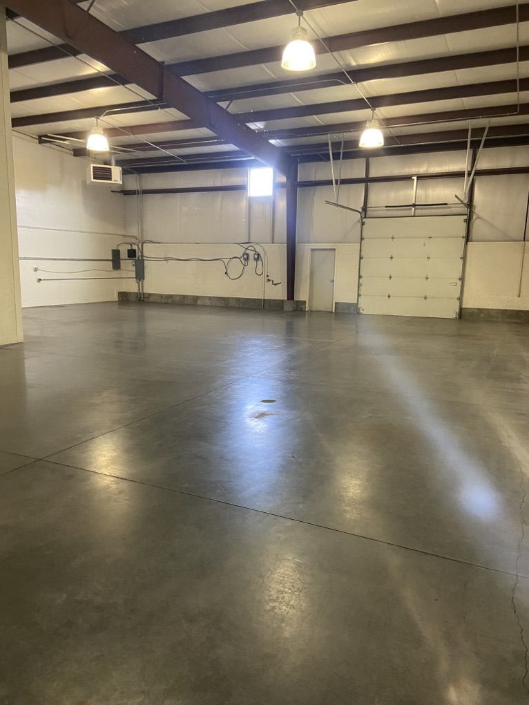3500 Square-Foot Office Warehouse In Payson