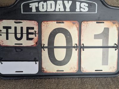 Perpetual calendar