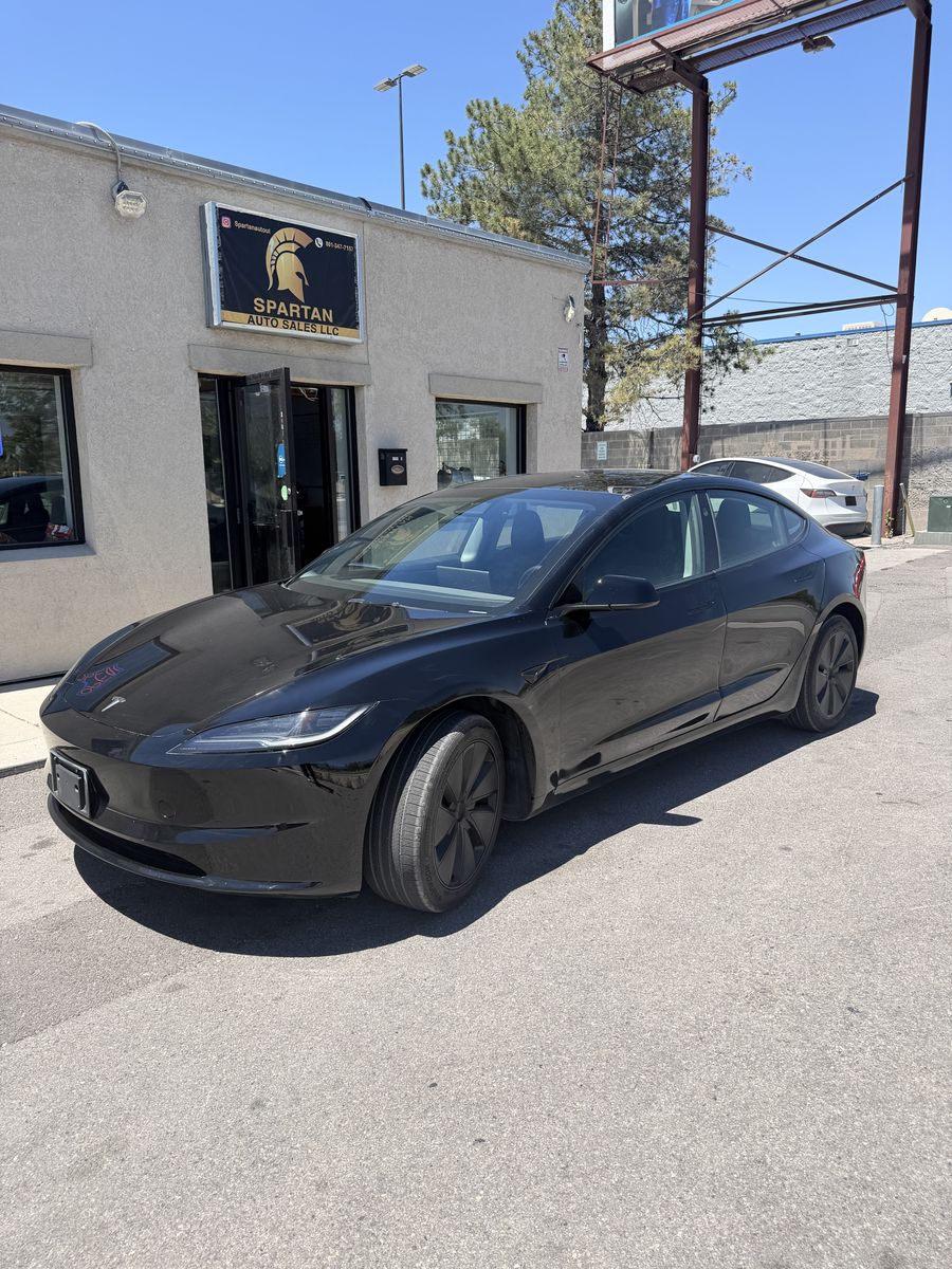 2025 Tesla Model 3 Long Range