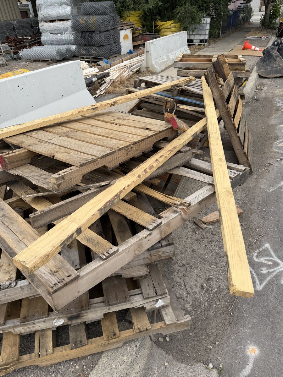 Free pallets