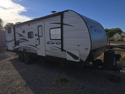 2015 Forrest River Evo 30ft