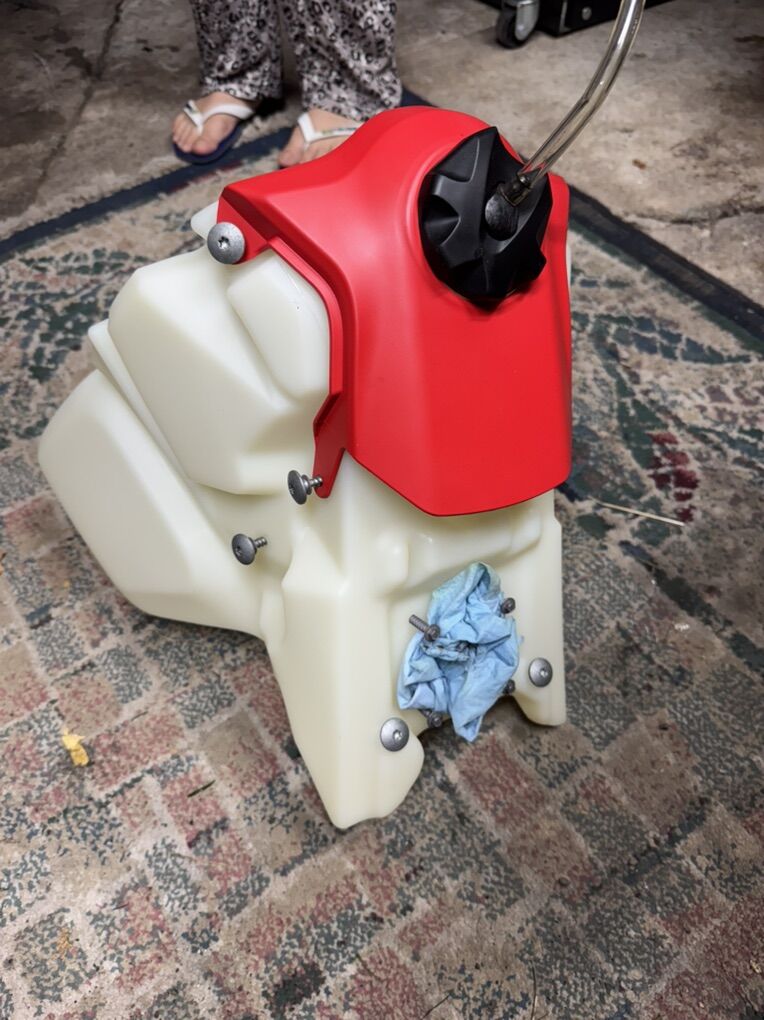 24 Gasgas ex350 Stock Tank