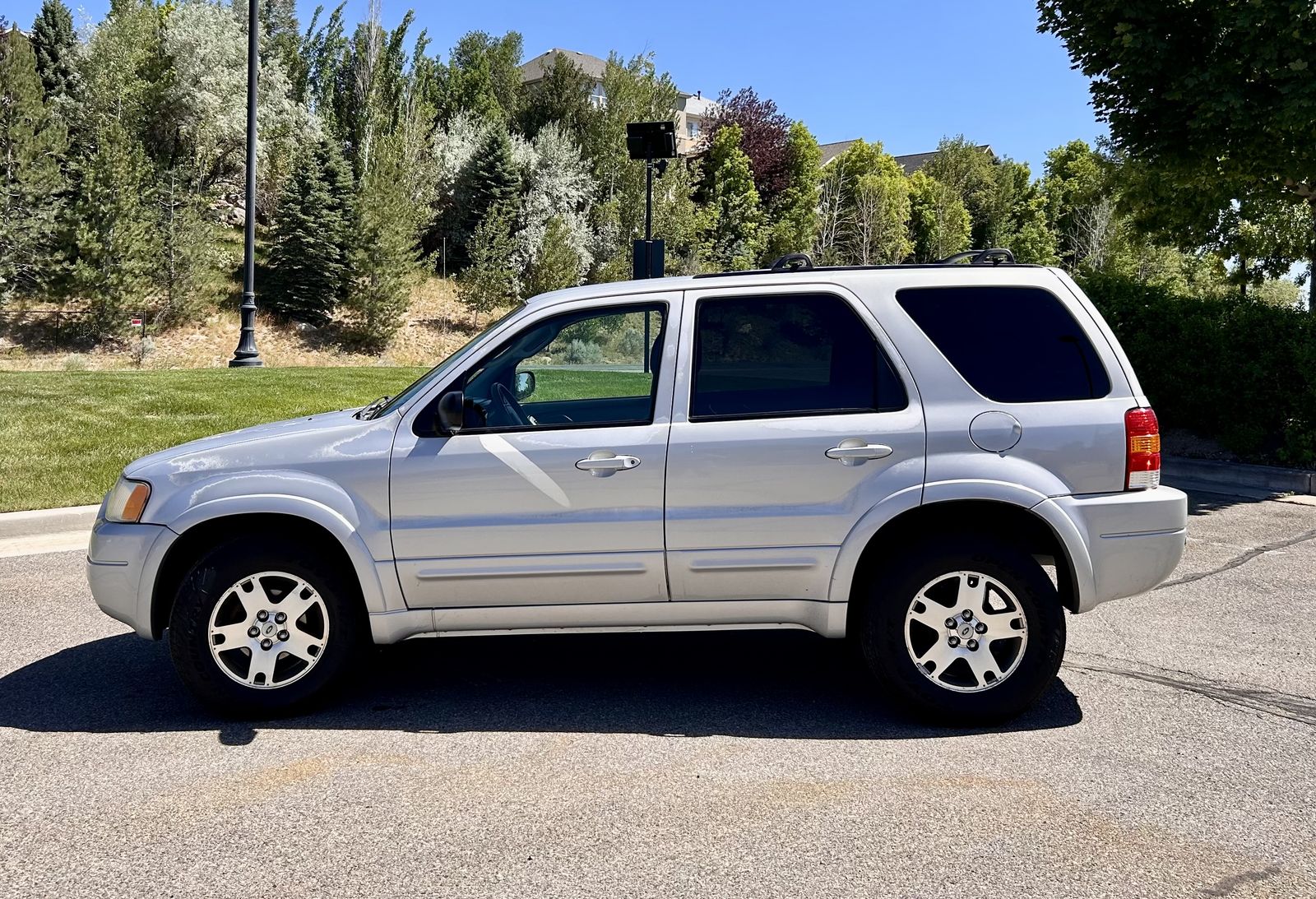 2004 Ford Escape Limited