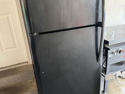 Garage refrigerator