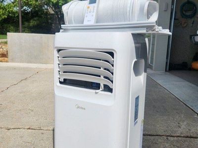 Portable Air Conditioner by Midea - 8,000 BTU