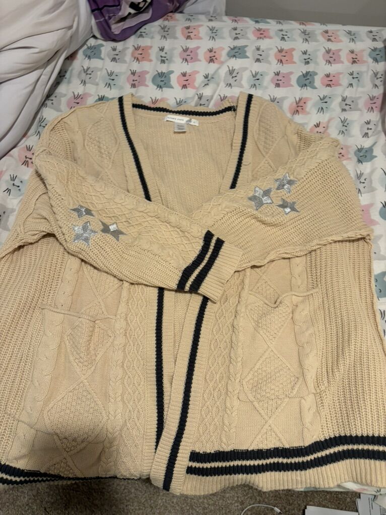 Size L Alter And State Taylor Swift Sweater