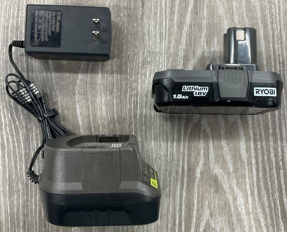 RYOBI 18V 1.5AH BATTERY & CHARGER