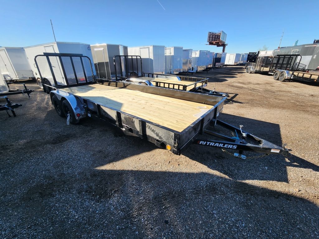 PJ Trailers 7X20 UL 7K with 12 Solid Sides Landsc"