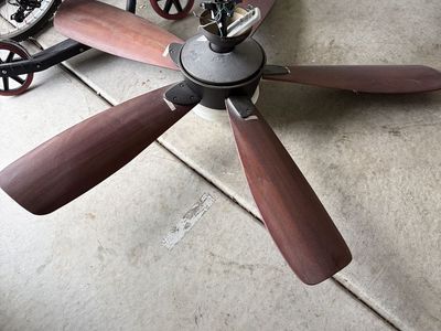 Free Harbor Breeze Ceiling Fan with Light Kit, 5 Wood Grain Blades, Bronze Finish