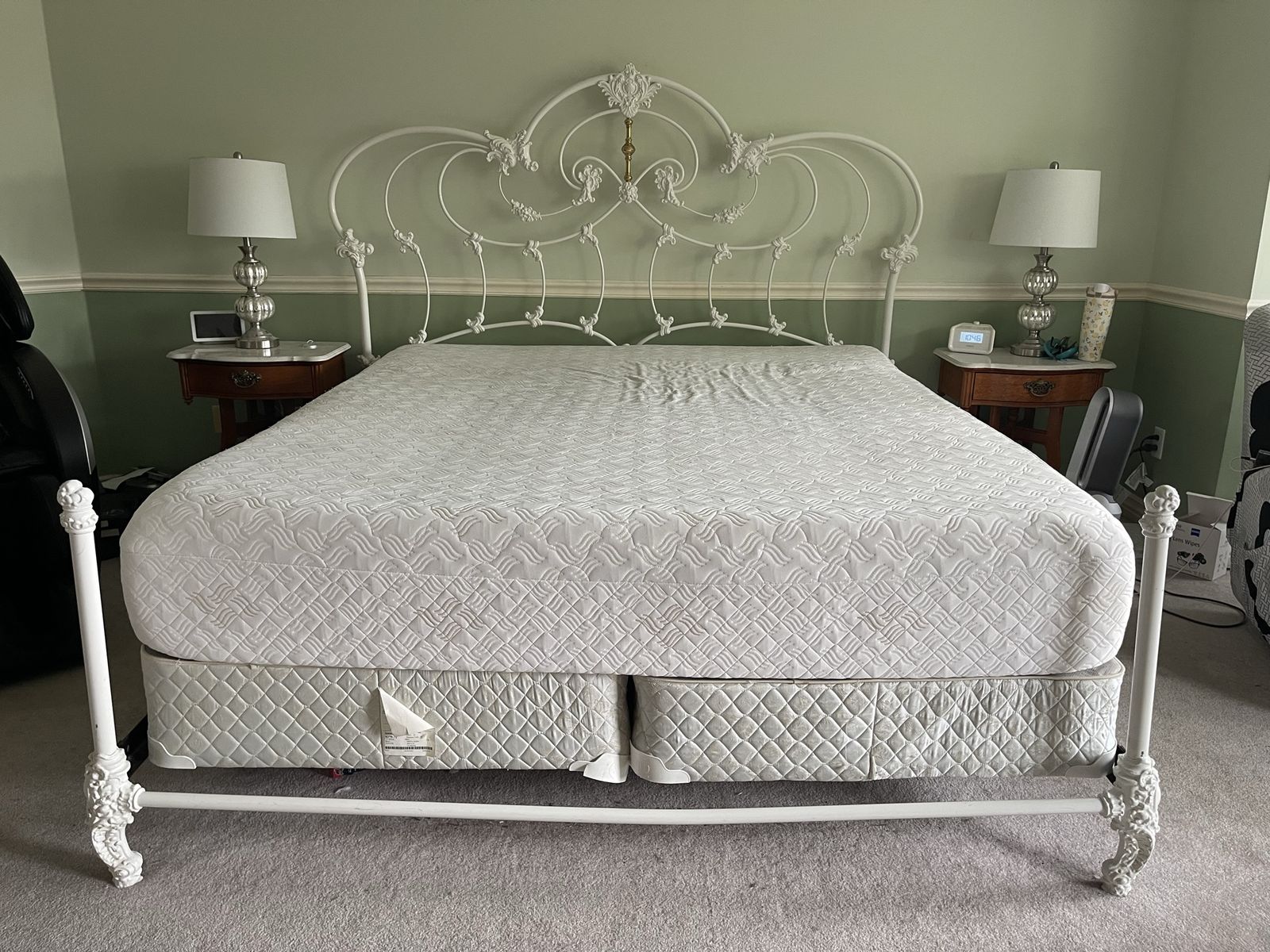 White Metal California King Size Bed Frame - Ornate Victorian Style Headboard & Footboard