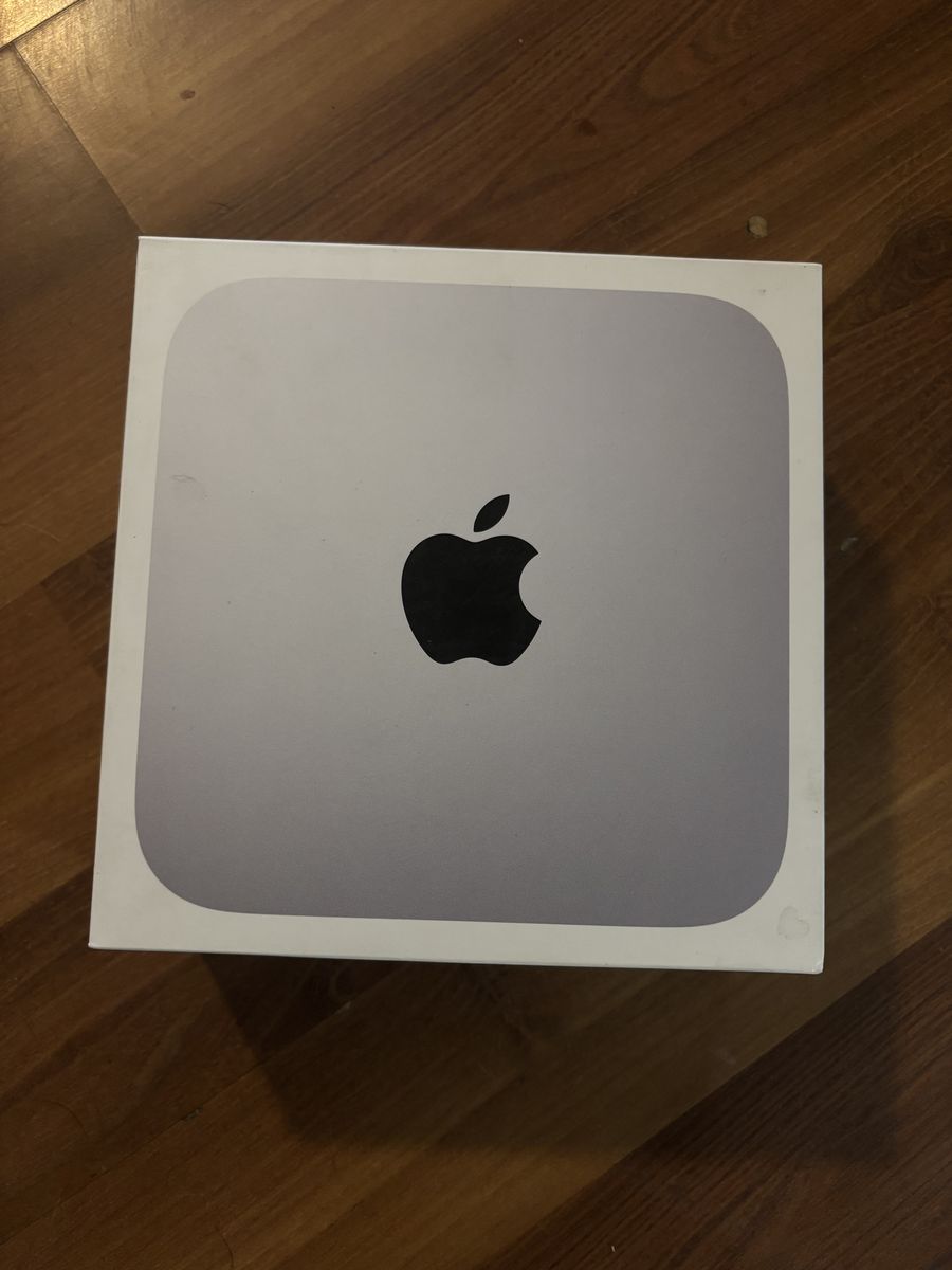 LIKE NEW M1 MAC MINI WITH 8GB RAM, 256GB SSD WITH MICROSOFT OFFICE AND 120 DAY WARRANTY!
