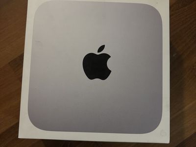 LIKE NEW M1 MAC MINI WITH 8GB RAM, 256GB SSD WITH MICROSOFT OFFICE AND 120 DAY WARRANTY!