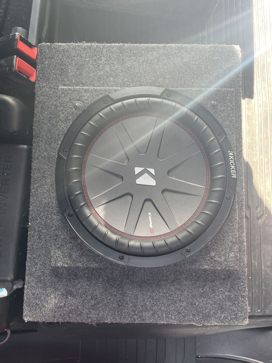 Comp R Kicker 12 Inch Subwoofer