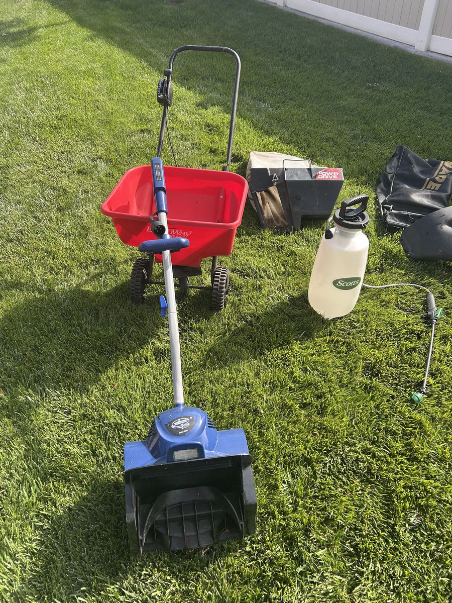 Cleaning out the shed, multiple items for sale as a package deal or separate.