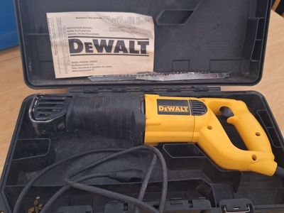 DeWalt Corded Reciprocating Saw