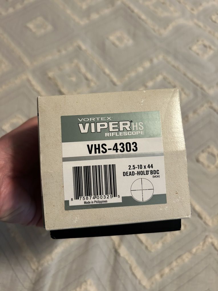Vortex Viper 2.5-10x44 New In Box