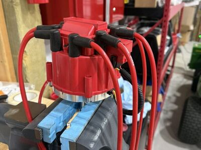 New Performance HEI Distributor with 8MM Spark Plug Wires