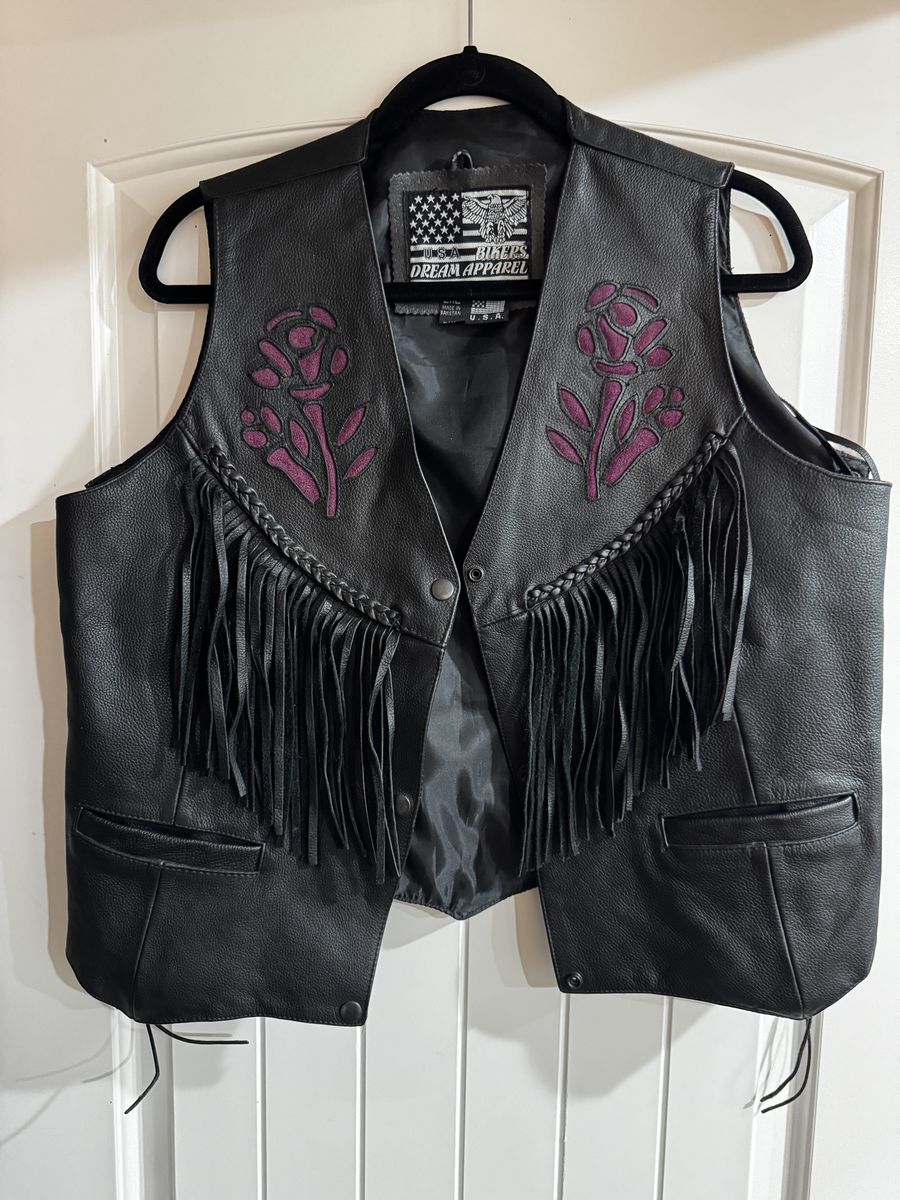 USA Bikers Dream Apparel Black Leather Fringed Vest 2XL Purple Rose Embroidery & Side Lacing