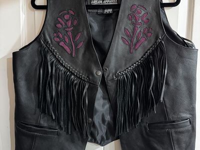 USA Bikers Dream Apparel Black Leather Fringed Vest 2XL Purple Rose Embroidery & Side Lacing