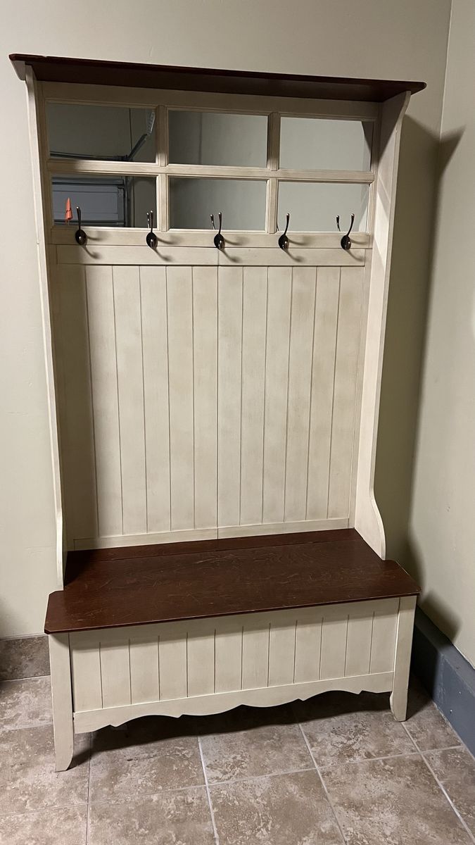 Hall tree with bench