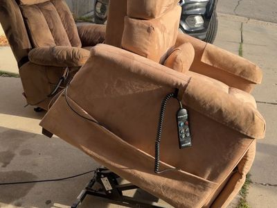 Dual Motor Power Lift Chair Zero Gravity Lay Flat