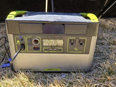 Goal Zero Yeti 1500X + Ranger 300 BC