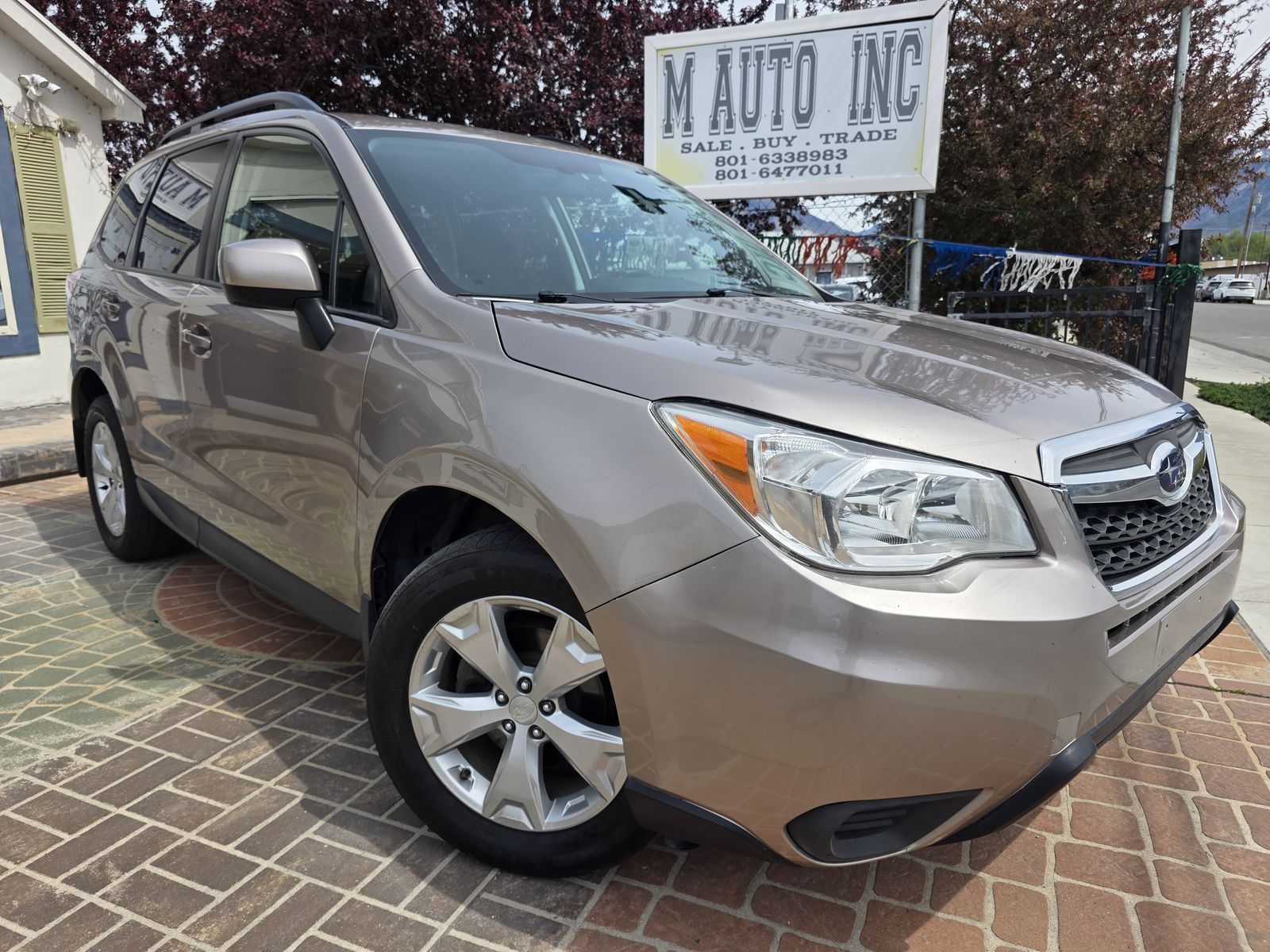 2016 SUBARU FORESTER 2.5i Premium