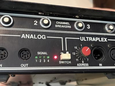 ETA ultraplex MD stage lighting dimmer pack