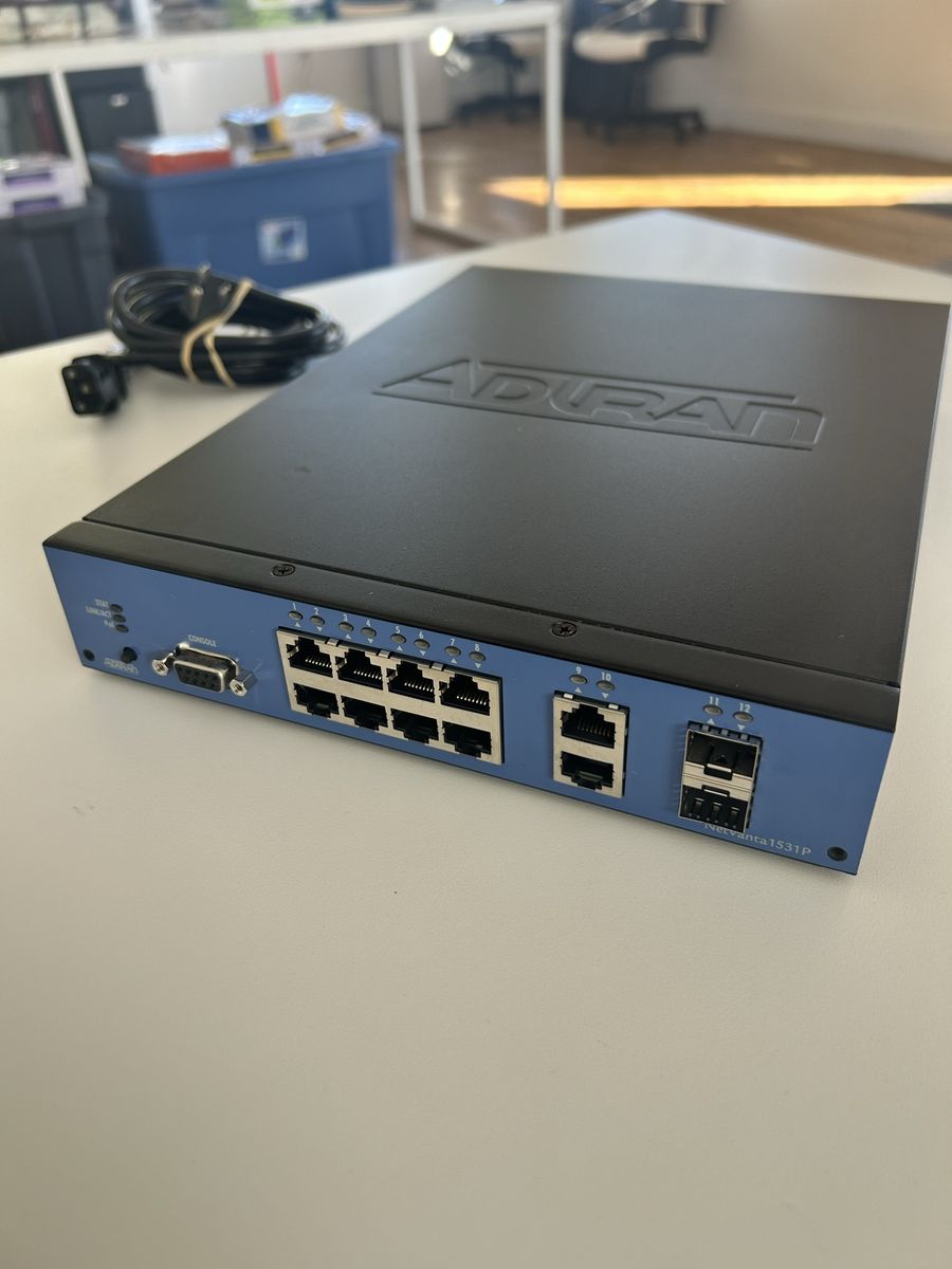 ADTRAN Netvanta 1531p Gigabit Ethernet Switch