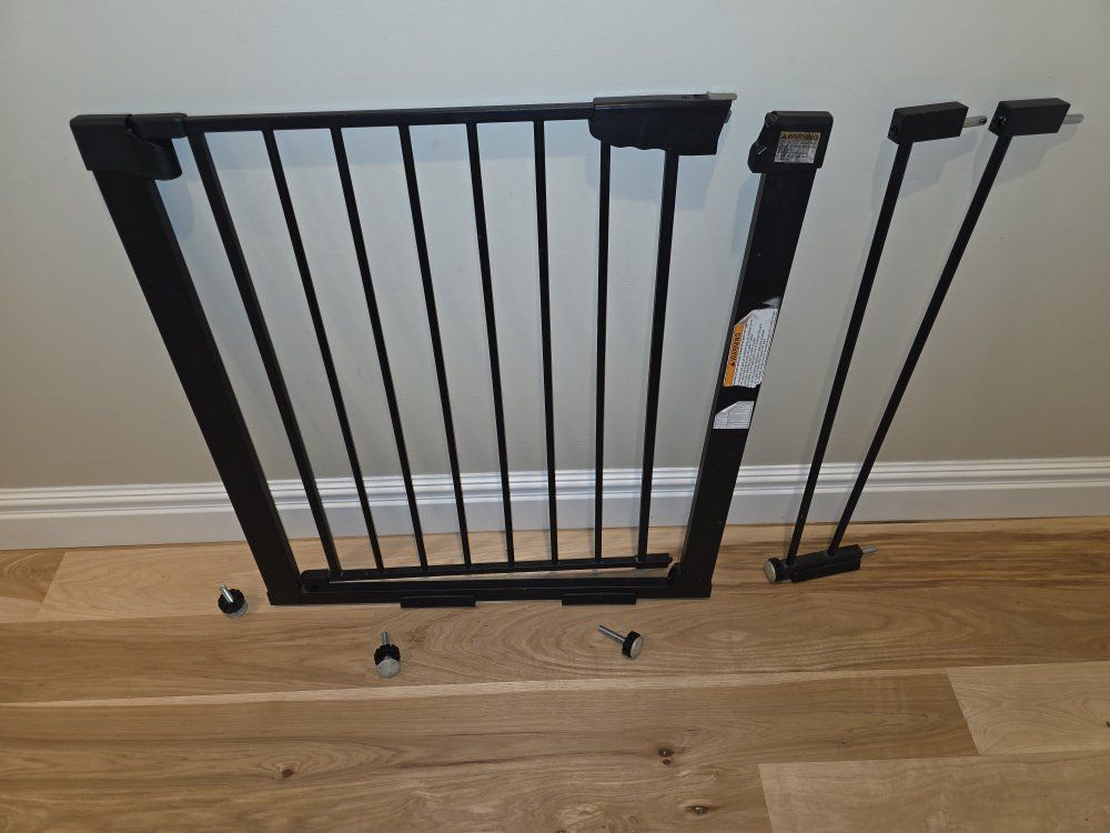 child gate very nice metal gate