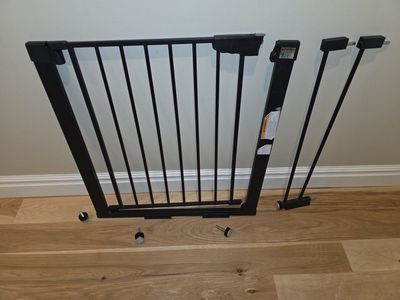 child gate very nice metal gate