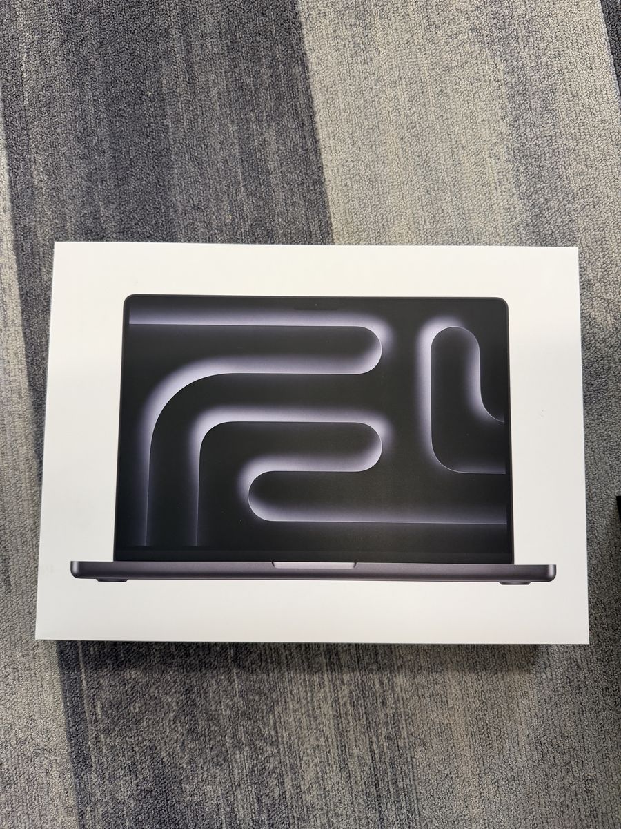 14” MacBook Pro M5 1tbssd