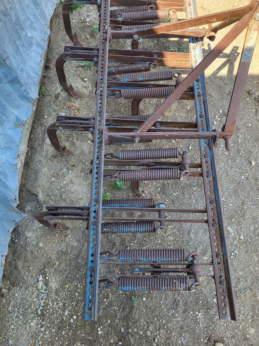 Main image 3