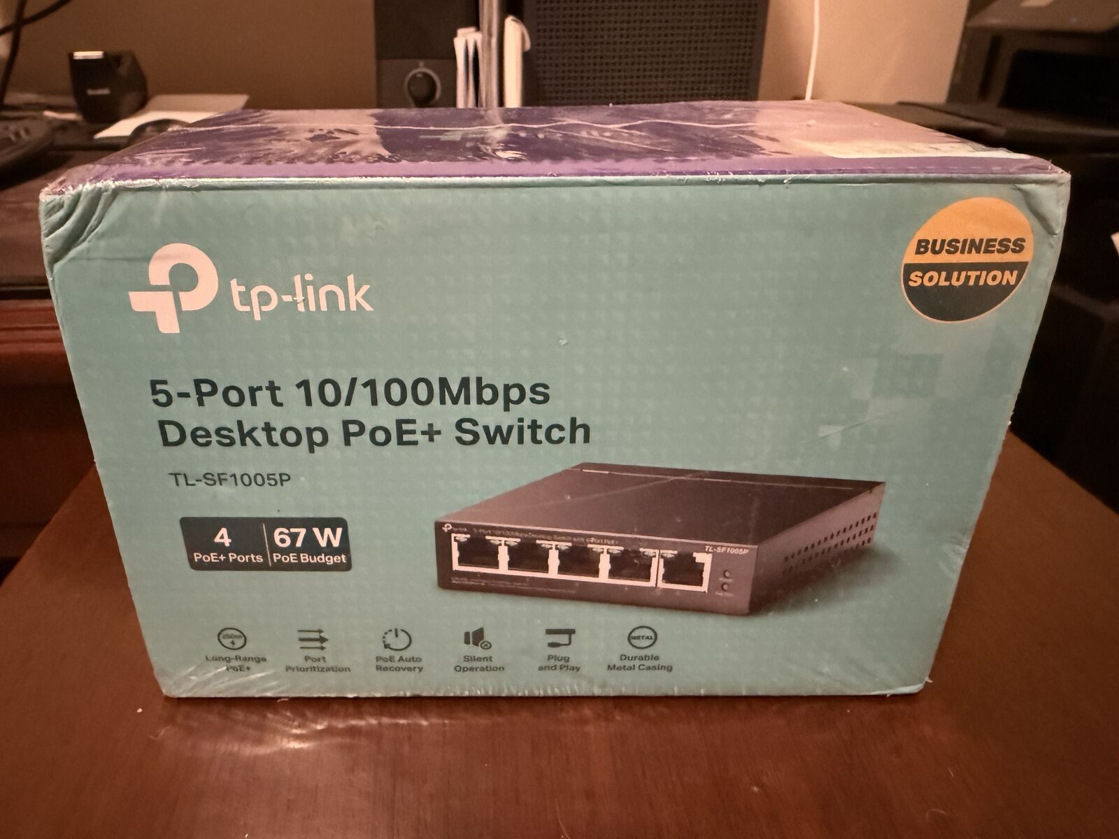 TP-Link 5 Port Networking Switch