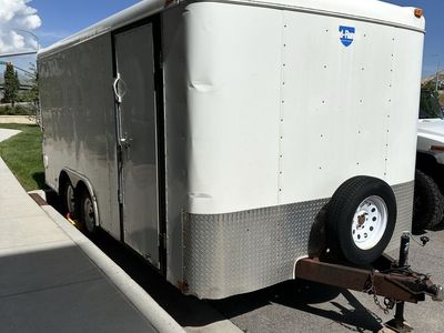 Load Runner Enclosed Trailer
