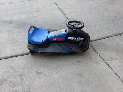 Razor Crazy Cart Shift drifting Go-Kart