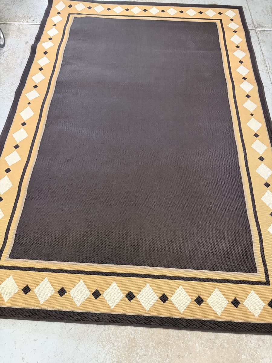 Main image 5