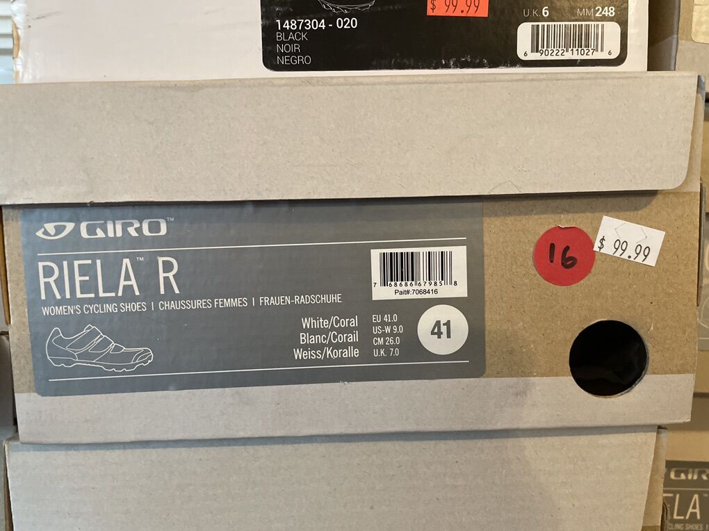 Giro Riela R Women's 9 Or 41