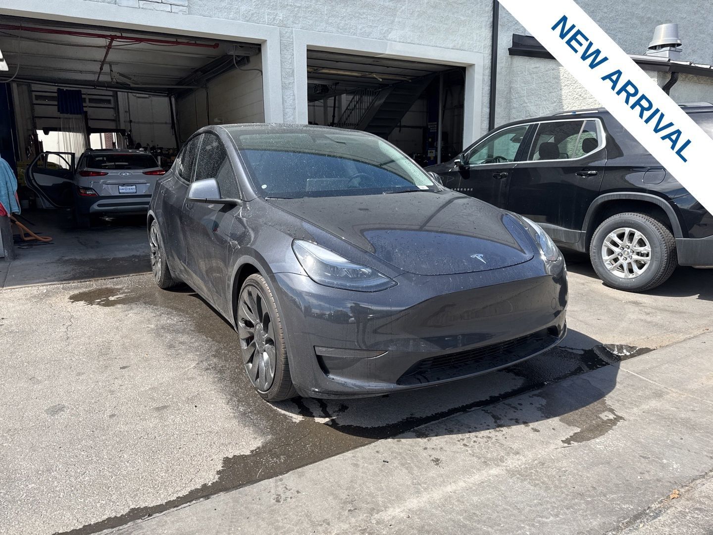 2025 Tesla Model Y Performance