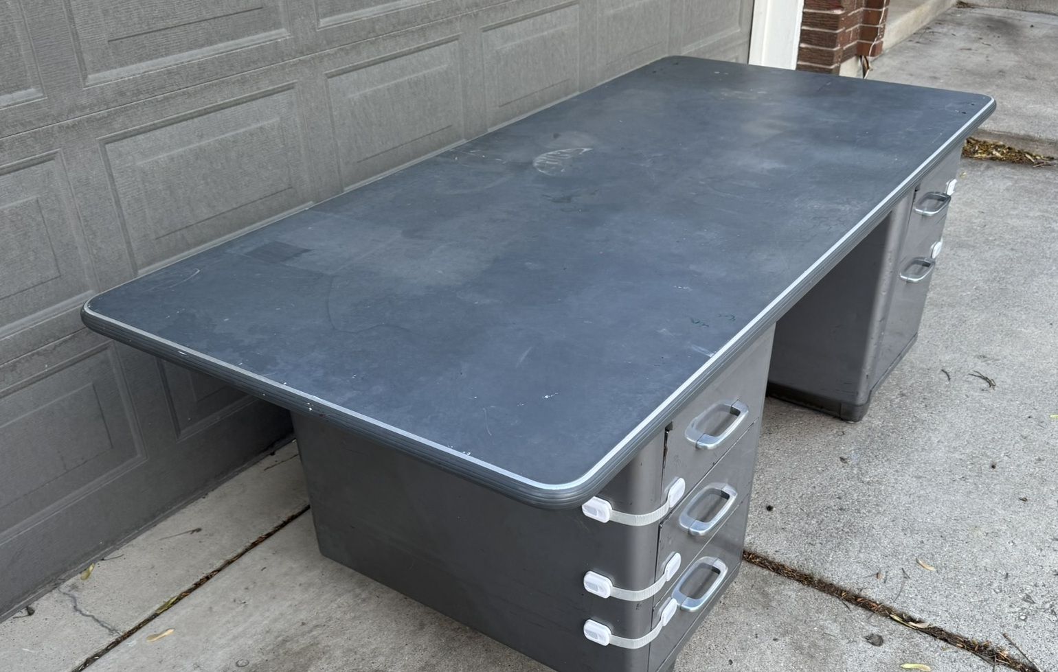 Allsteel Equipment Inc Mid Century Modern Tanker Desk