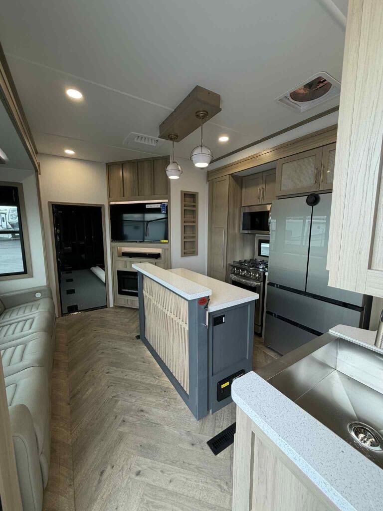 New 2026 Keystone RV Raptor 415